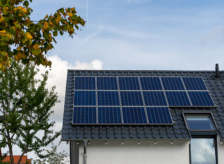 Installation de panneaux photovoltaïques autour du Mans par Geo-Dis Energies